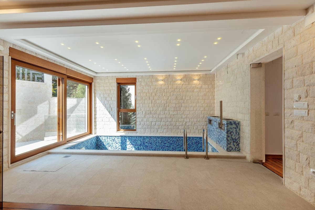 Perazica Do'da Denize Sıfır Villa, Budva, Perazica Do — 40 fotoğraftan 19.