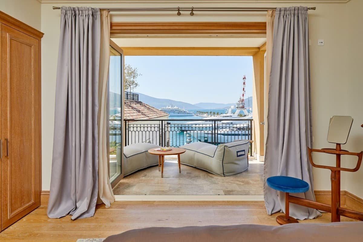 Ksenija penthouse I, Tivat, Porto Montenegro, Tivat, Porto Montenegro — photo 15 of 29
