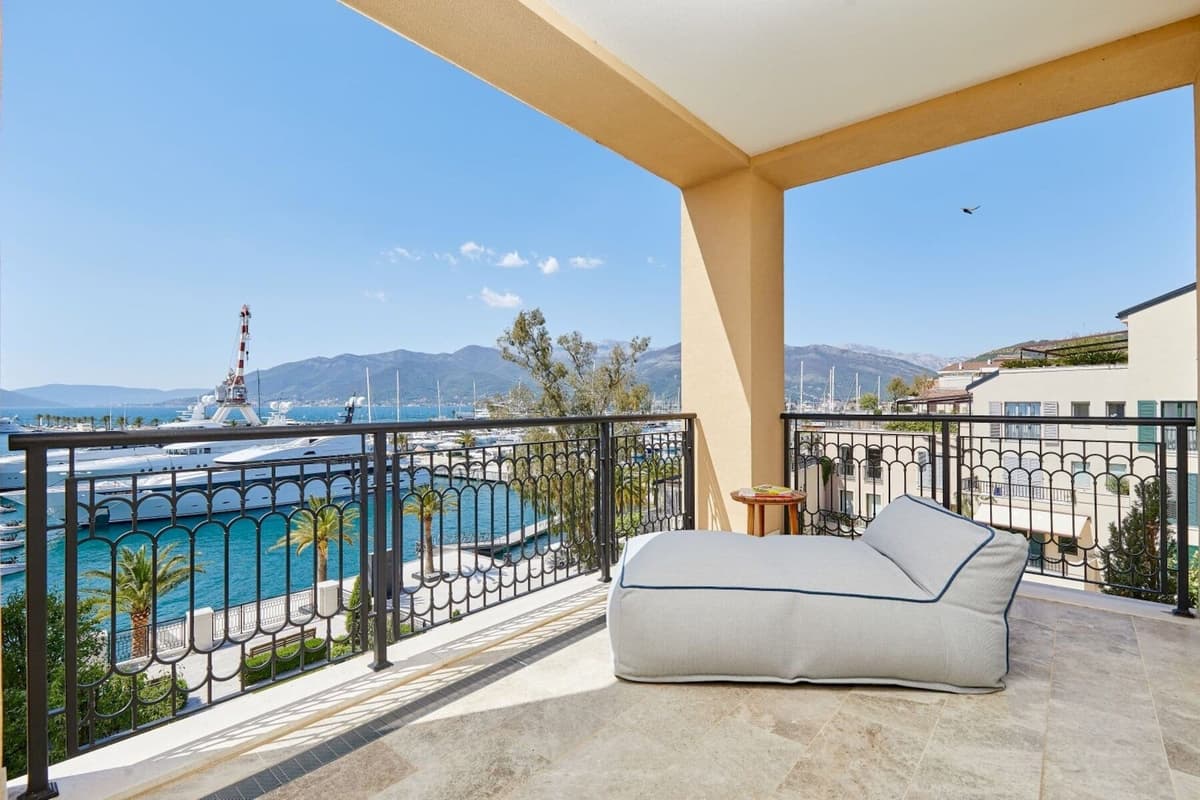 Ksenija penthouse I, Tivat, Porto Montenegro, Tivat, Porto Montenegro — photo 3 of 29