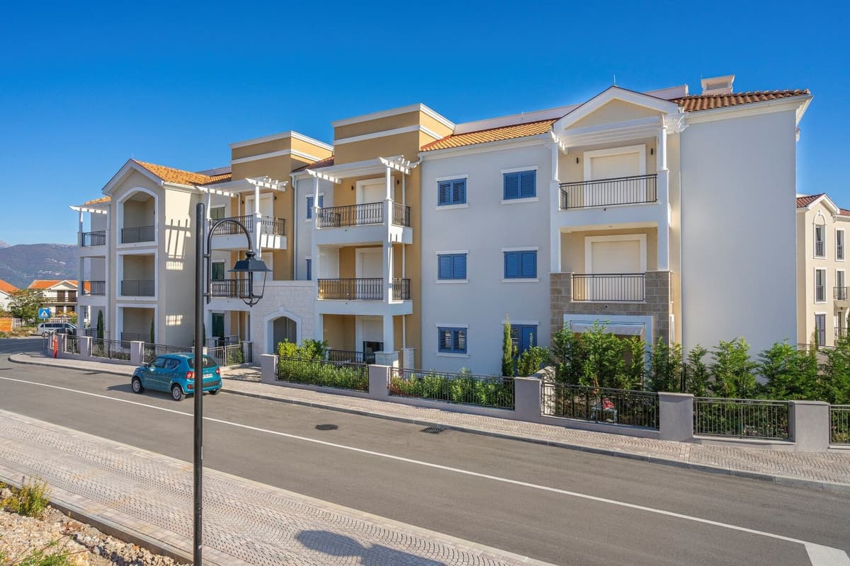 Centrale Daire, Lustica Körfezi, Tivat, Lustica Bay — 13 fotoğraftan 2.