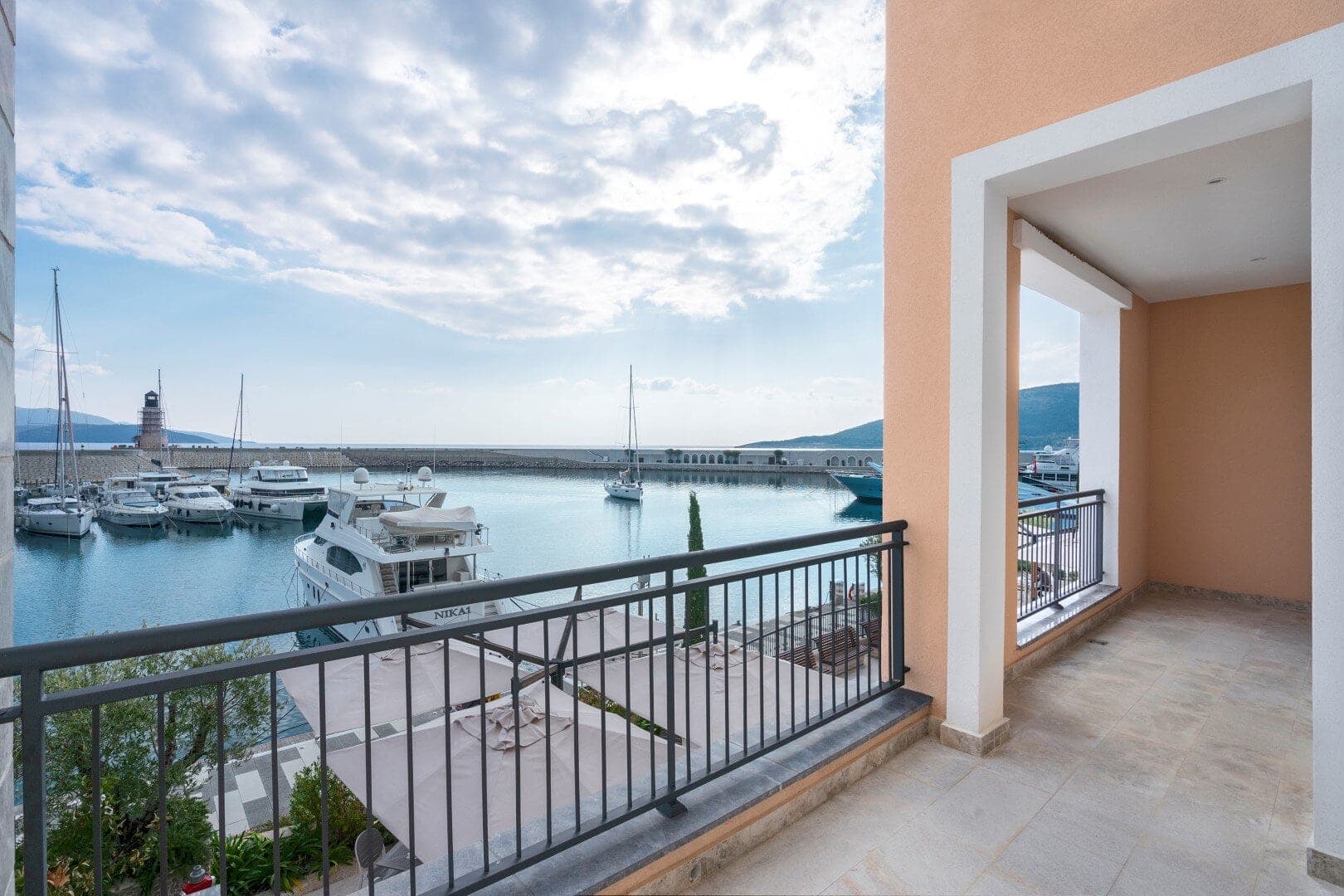 Daire Kamelia 1 yatak, Lustica Körfezi, Tivat, Lustica Bay — 15 fotoğraftan 15.