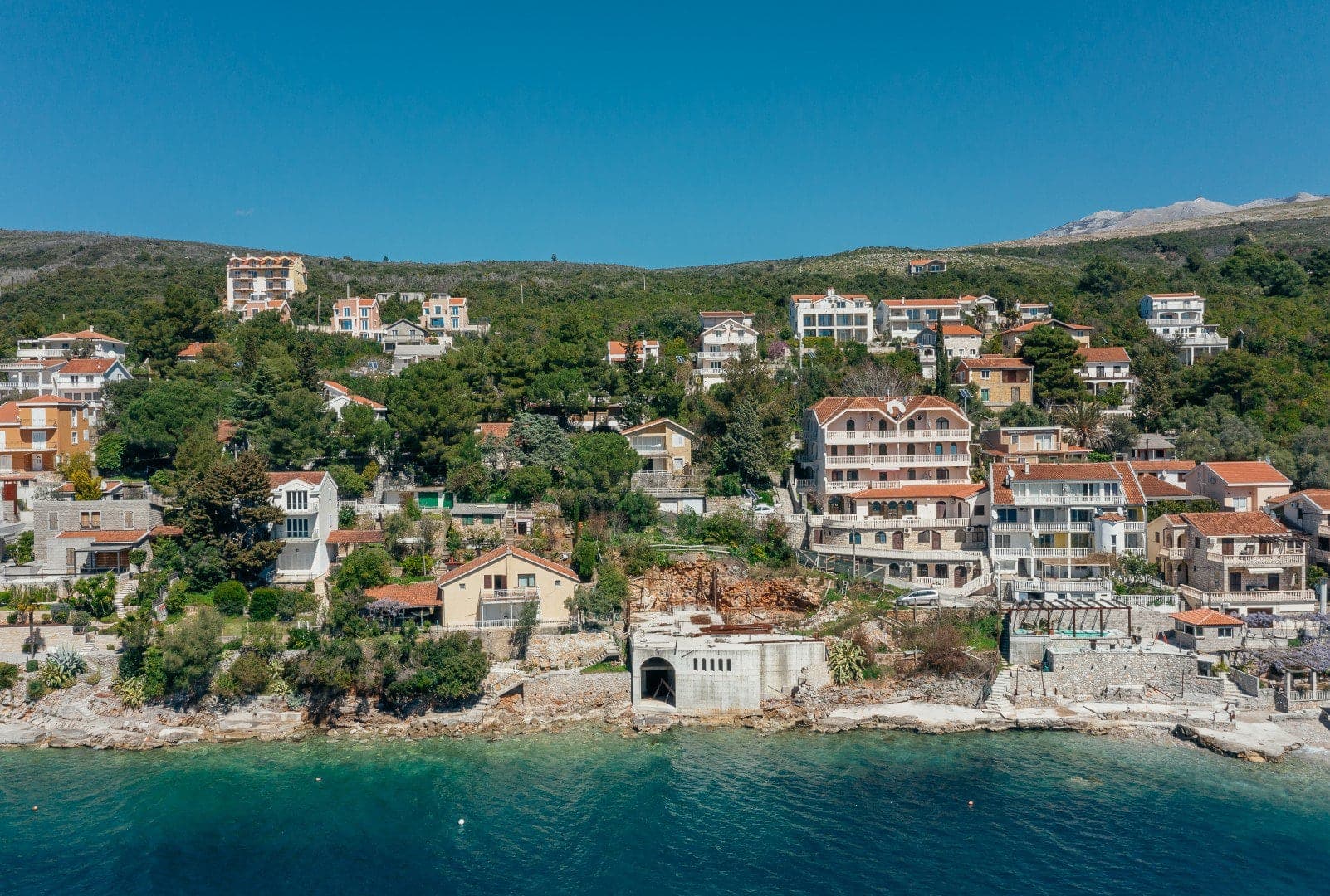 Bigovo - denize sıfır inşaat arazisi, Kotor, Bigovo — 13 fotoğraftan 2.