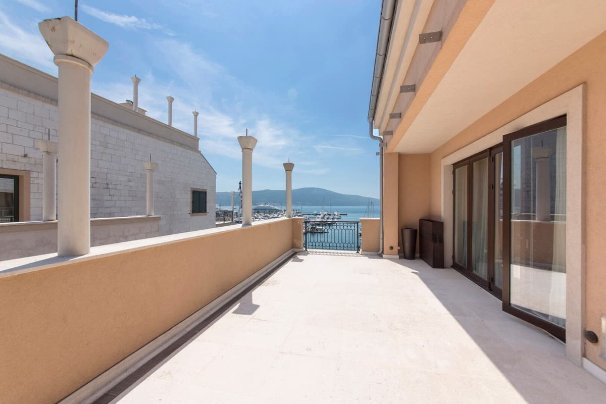 Апартаменты Tara Penthouse, Тиват, Порто Черногория — фото 7 из 19
