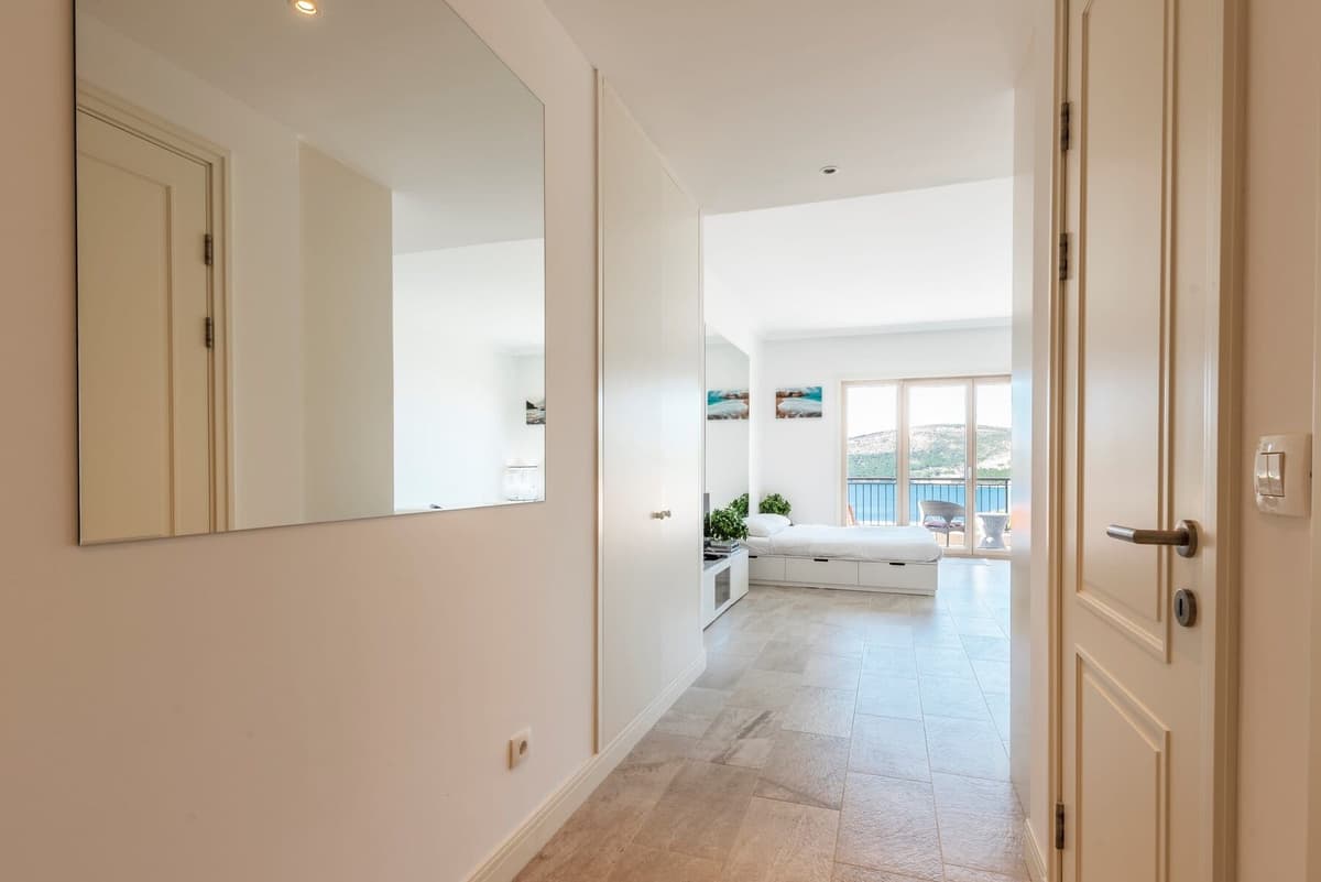 Lustica Körfezi'nde Büyüleyici Stüdyo Daire, Tivat, Lustica Bay — 19 fotoğraftan 18.