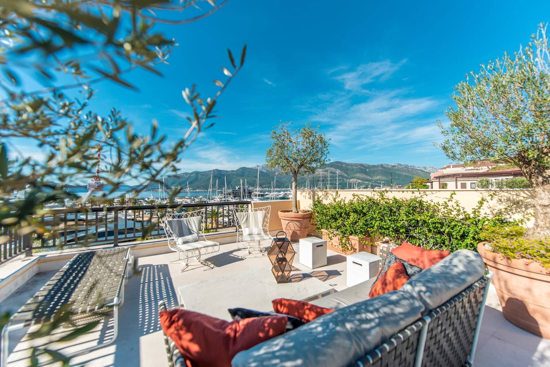 Teuta 3bdr Daire, Tivat, Porto Montenegro — 43 fotoğraftan 2.