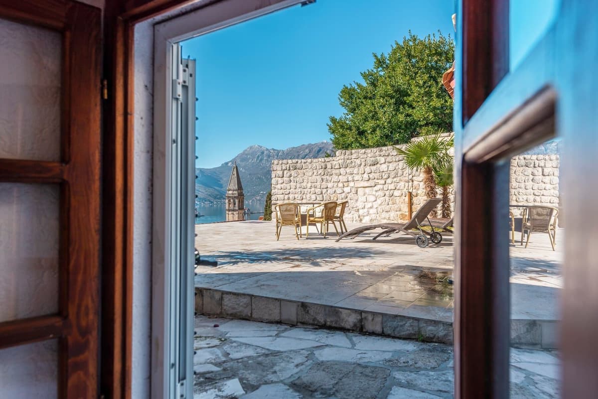 Perast İki Yatak Odalı Daire, Kotor, Perast — 19 fotoğraftan 14.