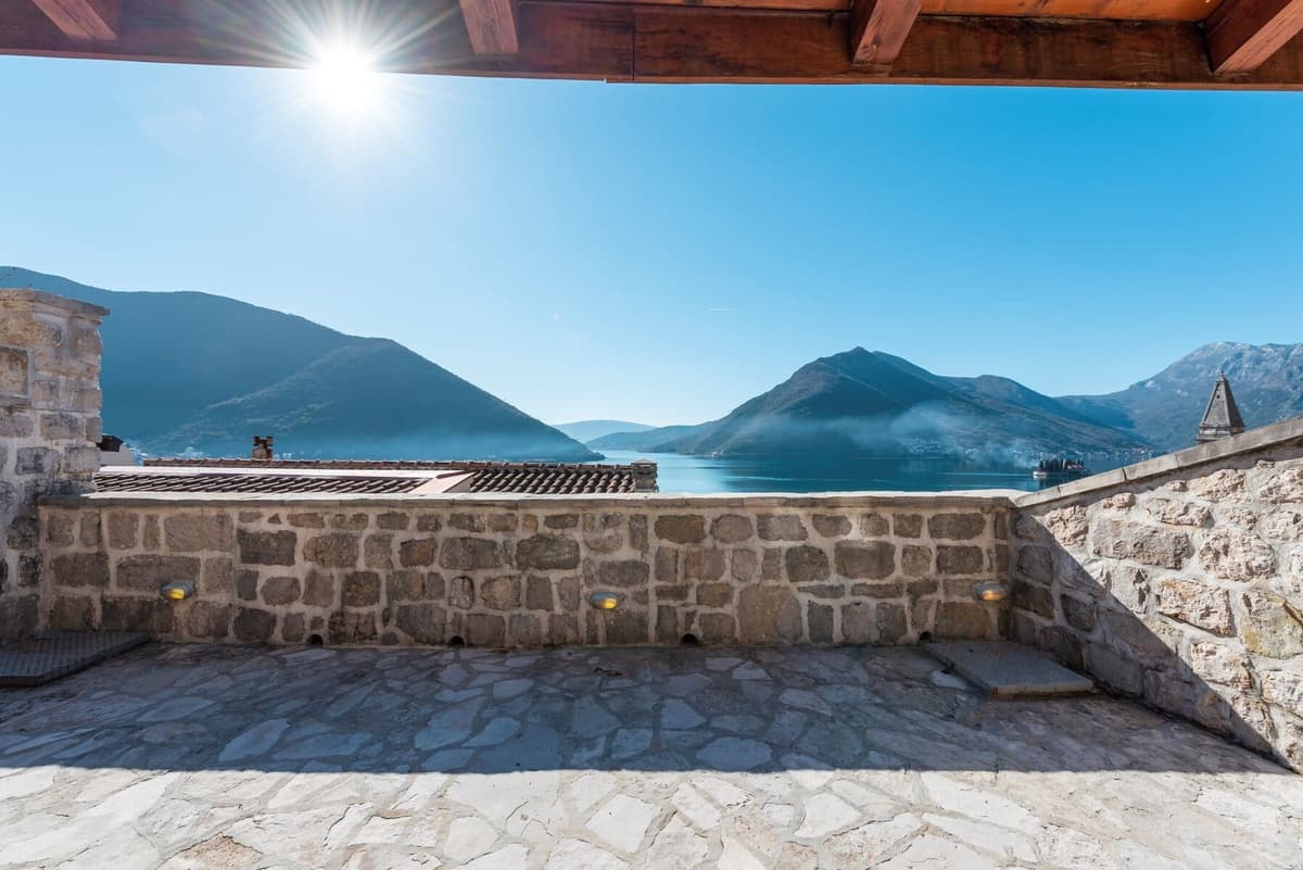 Perast İki Yatak Odalı Daire, Kotor, Perast — 19 fotoğraftan 17.