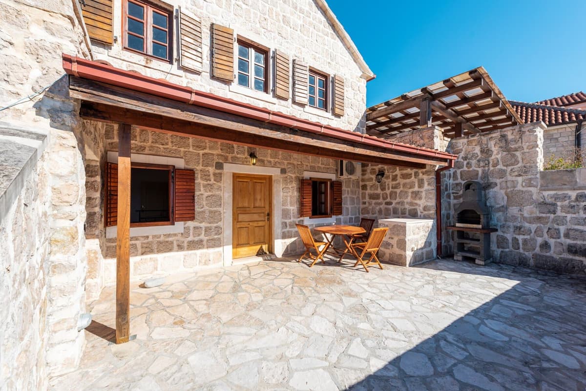 Perast İki Yatak Odalı Daire, Kotor, Perast — 19 fotoğraftan 18.