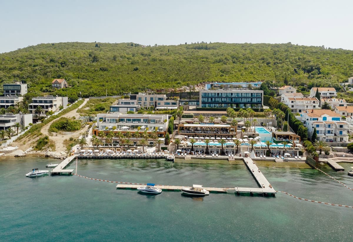 Nikki Beach 2 yatak odalı Daire, Tivat, Djurasevici — 17 fotoğraftan 17.