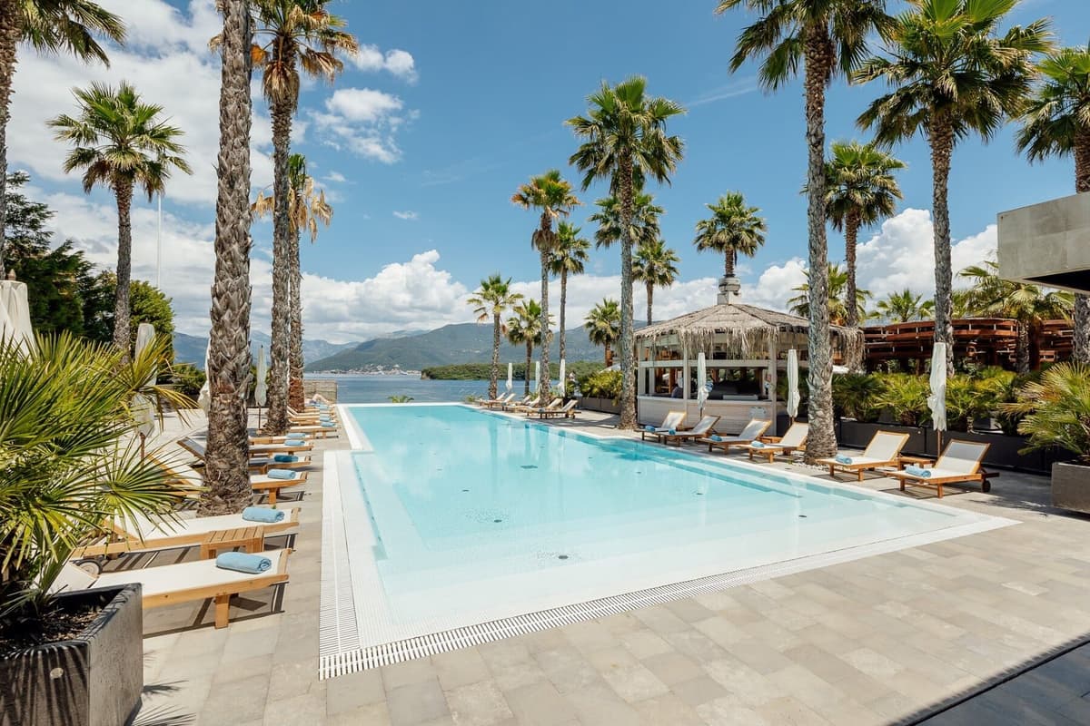 Nikki Beach 2bdr Deniz Manzaralı Daire, Tivat, Nikki Plajı — 17 fotoğraftan 17.