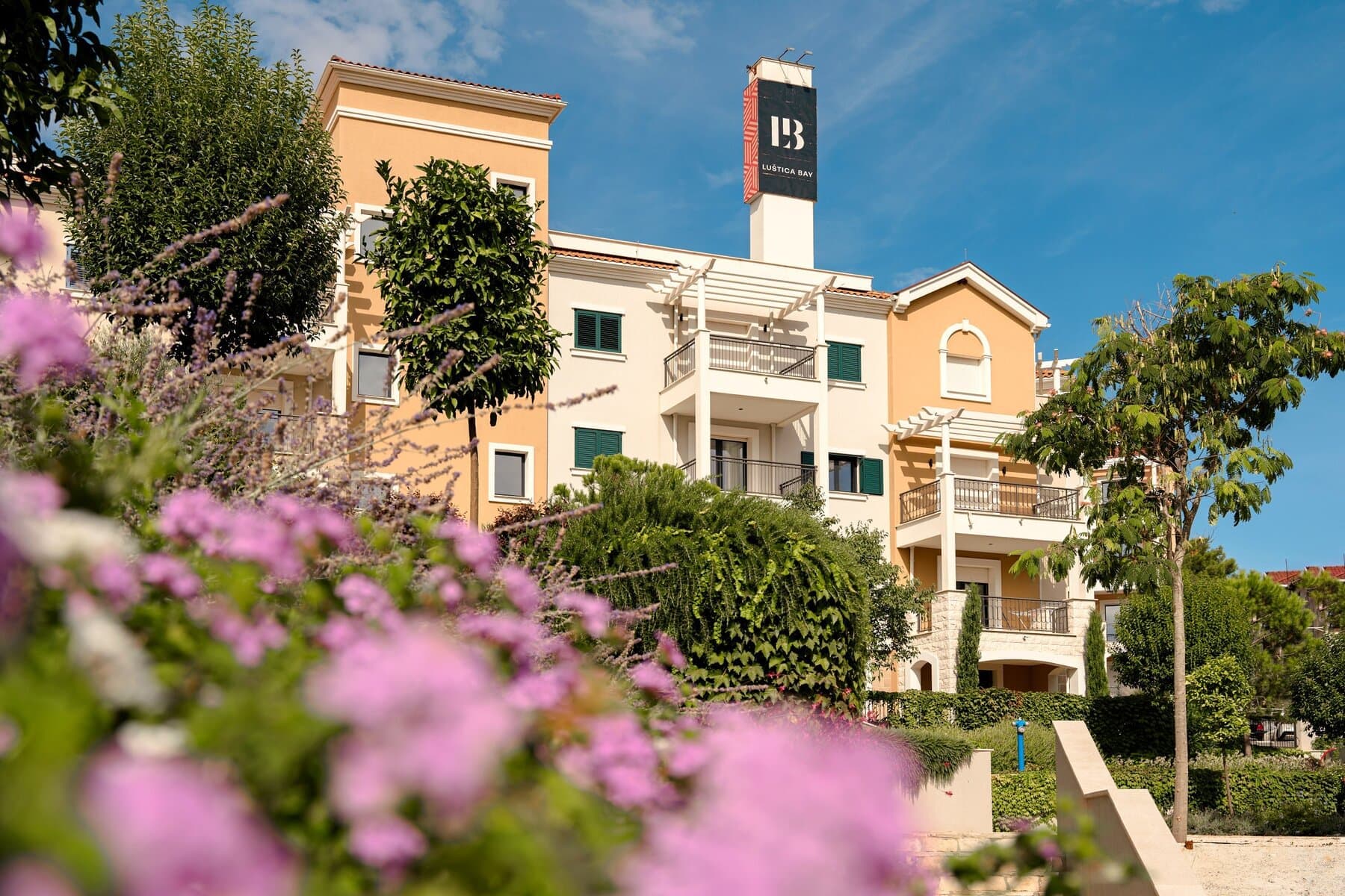 Centrale 1bdr Daire, Tivat, Lustica Bay — 11 fotoğraftan 1.