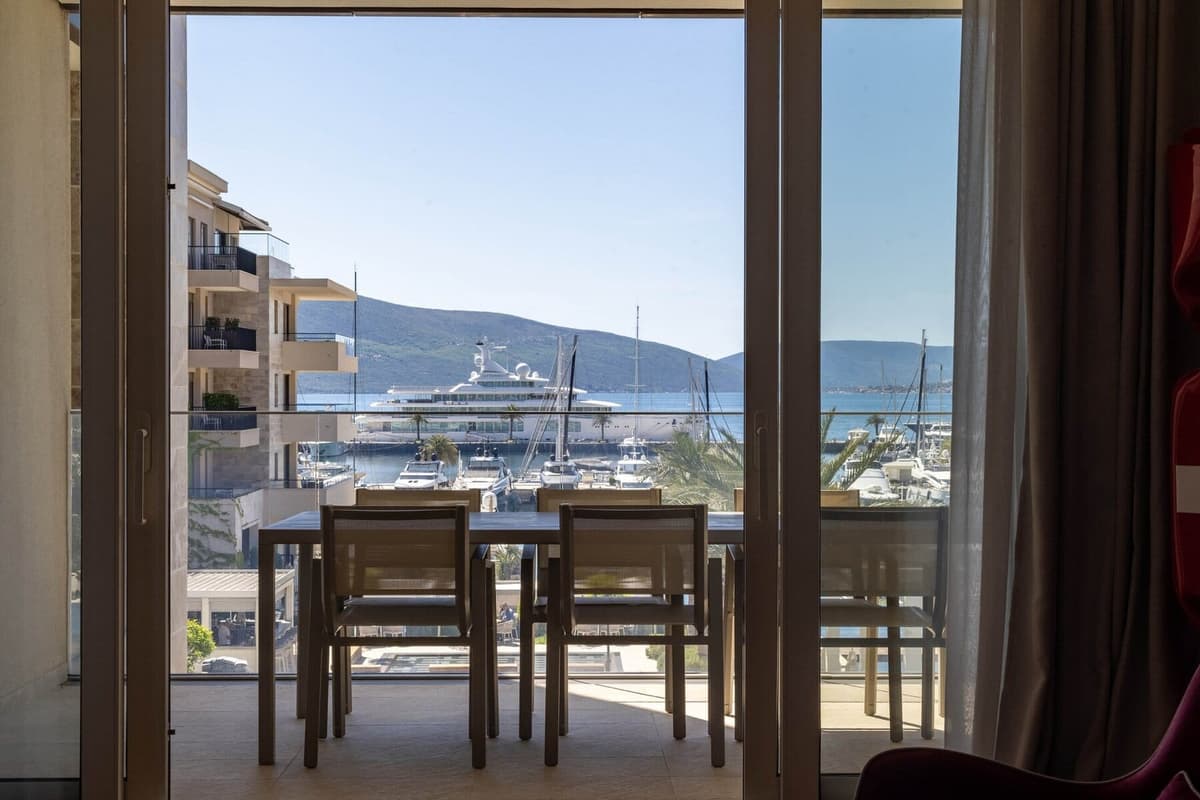 Elena 3bdr Deniz Manzaralı Daire, Tivat, Porto Montenegro — 23 fotoğraftan 12.