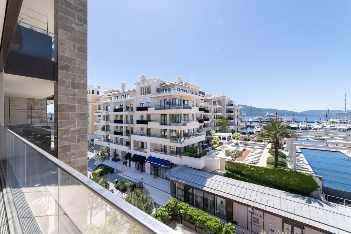 Elena 3bdr Deniz Manzaralı Daire, Tivat, Porto Montenegro — 23 fotoğraftan 3.