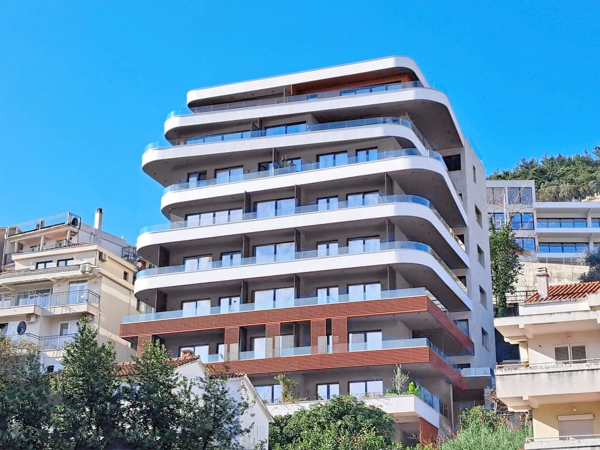 Üç yatak odalı ayrıcalıklı daire, Gospostina, Budva, Gospostina — 29 fotoğraftan 29.