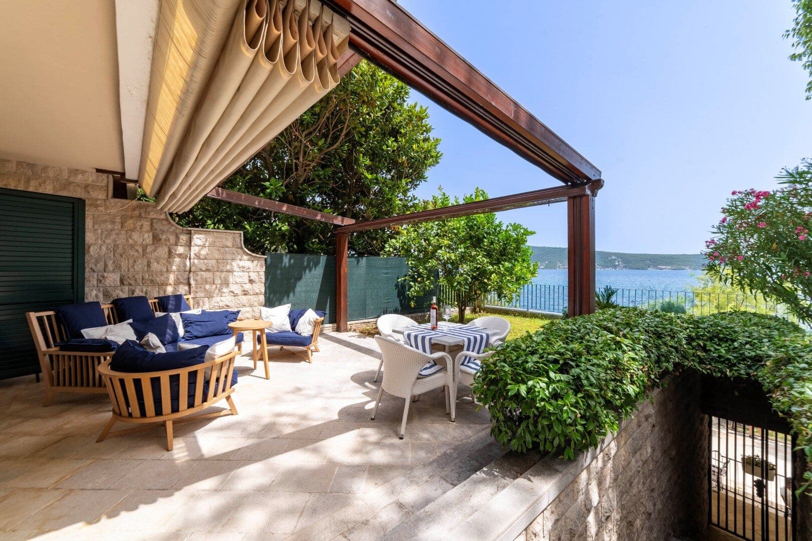 Deniz kenarında ev, Savina, Herceg Novi, Savina — 19 fotoğraftan 2.