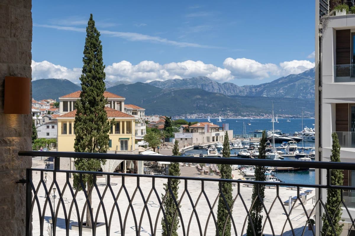 Portonovi 1 yatak odalı Mobilyalı Daire, Herceg Novi, Portonovi — 17 fotoğraftan 2.