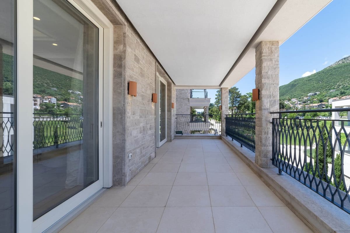 Portonovi 1 yatak odalı Mobilyalı Daire, Herceg Novi, Portonovi — 17 fotoğraftan 4.
