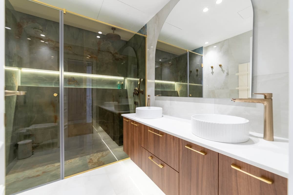 Дизайнерские апартаменты 3bdr Apartment Teuta, Тиват, Порто Черногория — фото 18 из 27