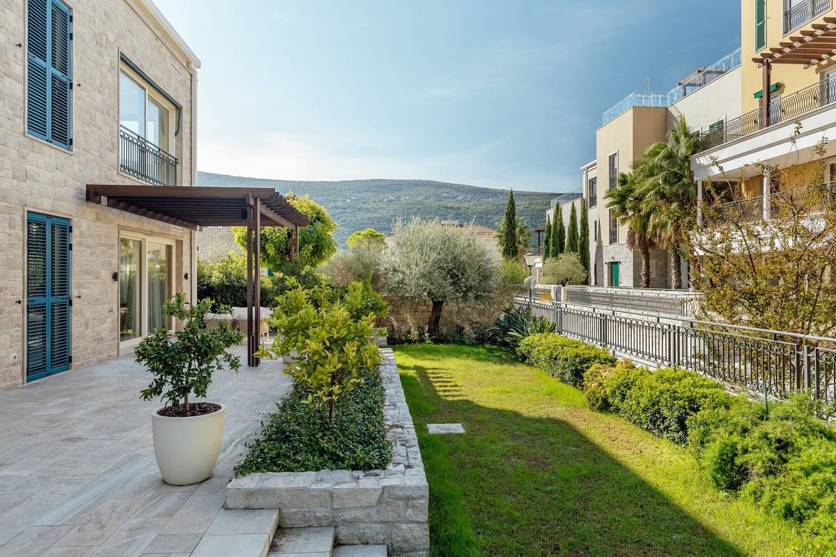 Portonovi 2 yatak odalı Mobilyalı Daire, Herceg Novi, Portonovi — 28 fotoğraftan 2.