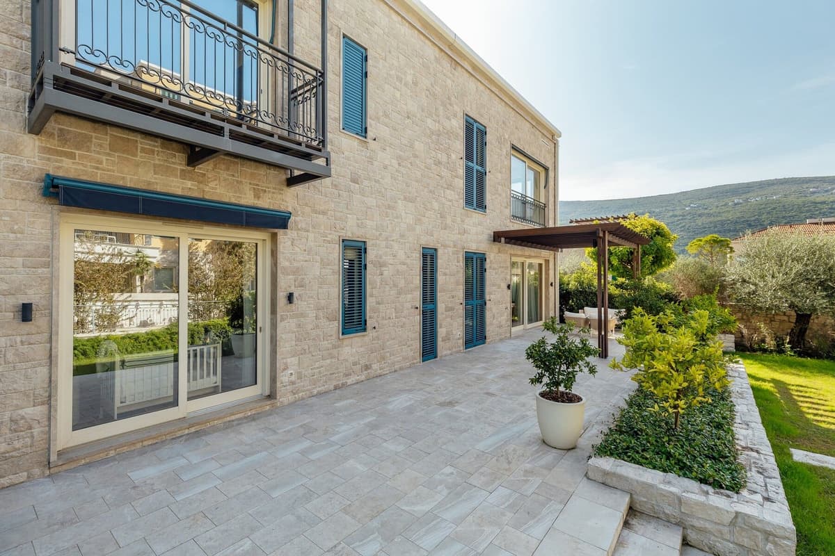 Portonovi 2 yatak odalı Mobilyalı Daire, Herceg Novi, Portonovi — 28 fotoğraftan 7.