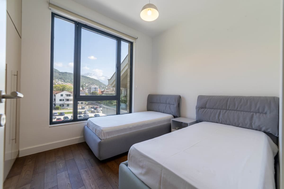 Park Residence 2bdr Daire, Tivat merkez — 19 fotoğraftan 12.