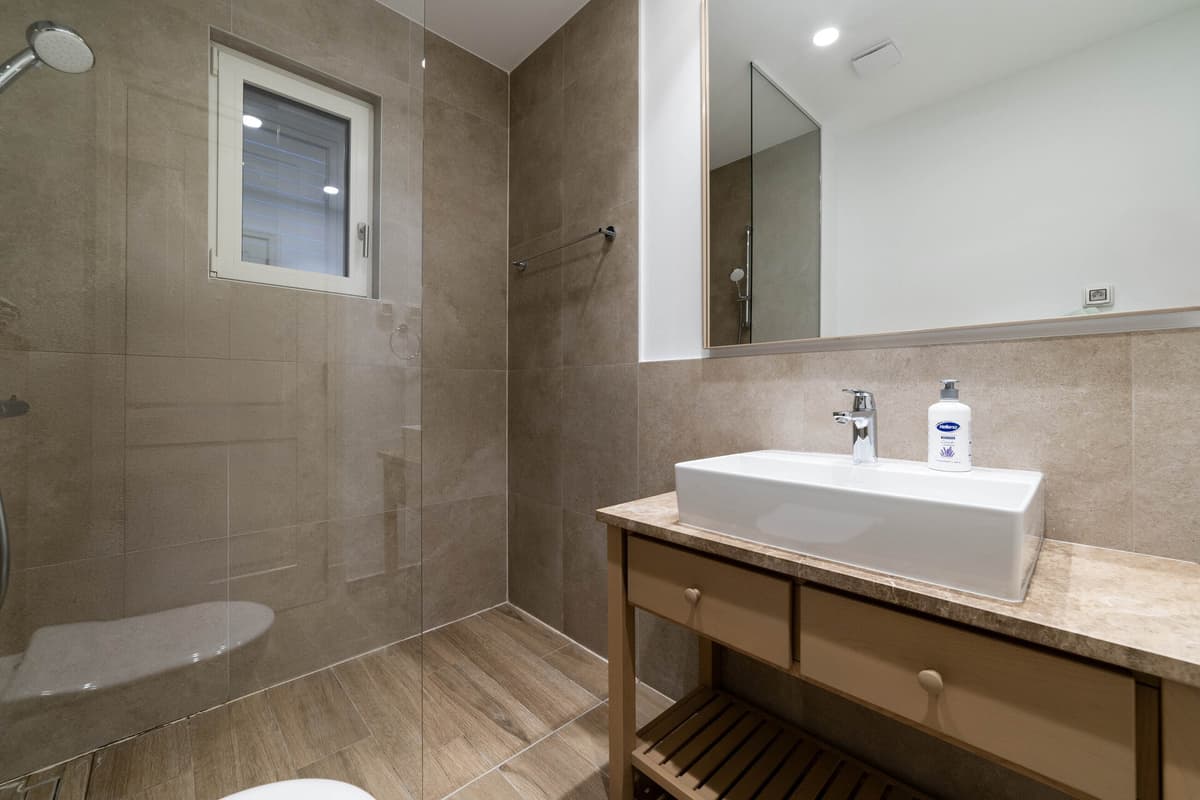 Lustica Bay 2bdr Mobilyalı Daire, Tivat, Lustica Bay — 15 fotoğraftan 10.