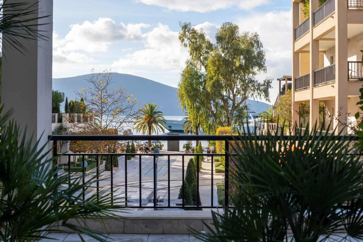 Zeta 1bdr Daire, Tivat, Porto Montenegro — 16 fotoğraftan 3.