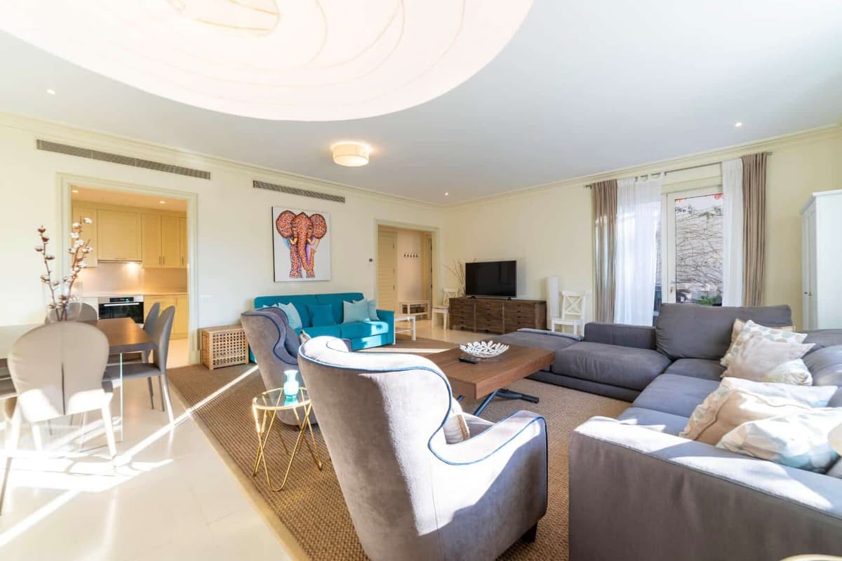 Zeta 1bdr Daire, Tivat, Porto Montenegro — 16 fotoğraftan 12.