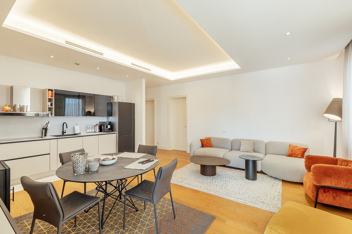 Дизайнерски обставленные апартаменты 2bdr, Palazzo Sofia, Тиват, центр — фото 7 из 19