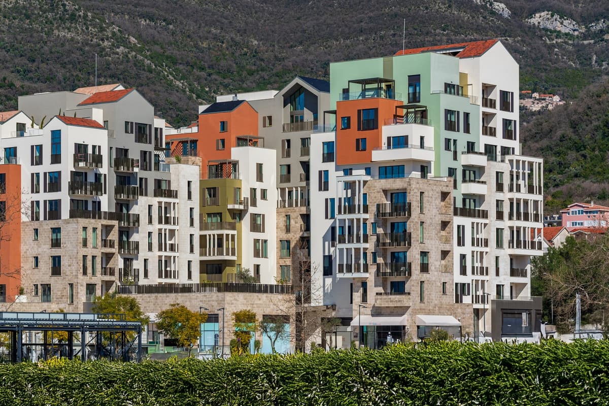 Апартаменты Thea с 1 спальней, Boka Place, Тиват, Порто Черногория — фото 1 из 9