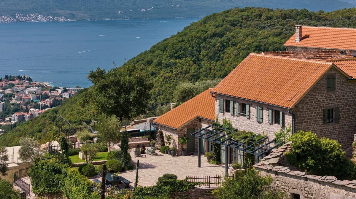 Özel Havuzlu Tarihi Malikane, Tivat, Tivat, Gornja Lastva — 38 fotoğraftan 35.