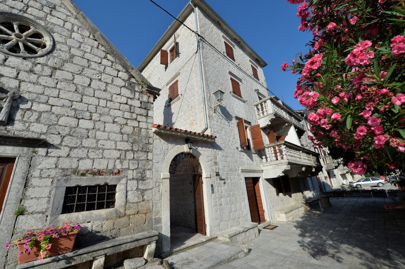 Tarihi taş villa Prcanj, Prcanj, Kotor — 21 fotoğraftan 2.