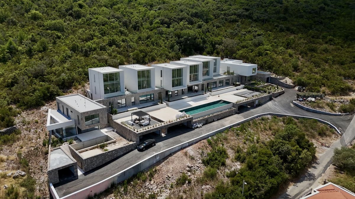 Modern 1bdr Daire Krasici, Tivat, Krasici — 8 fotoğraftan 1.