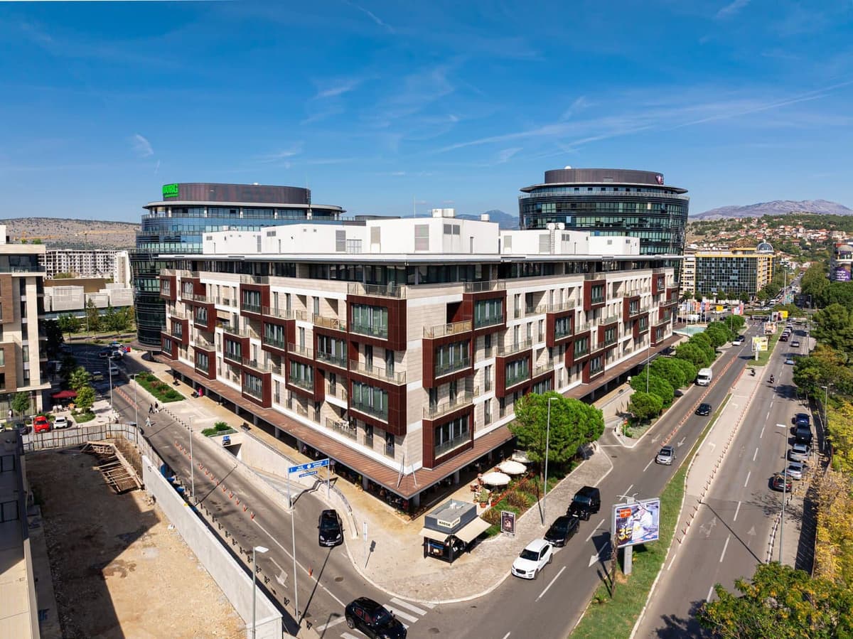 Capital Plaza İki Yatak Odalı Daire, Podgorica, Capital Plaza — 22 fotoğraftan 16.