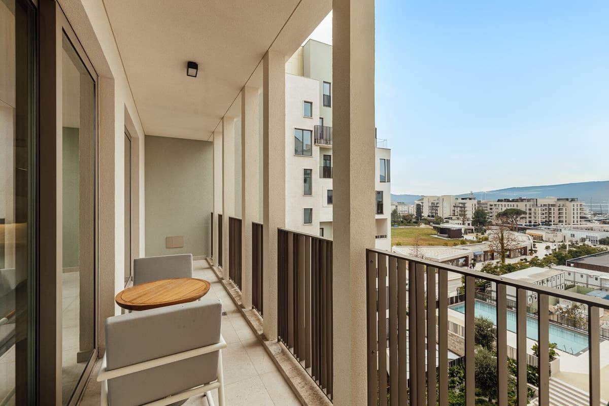 Otel hizmetli stüdyo daire, Boka Place, Tivat, Porto Montenegro — 14 fotoğraftan 13.