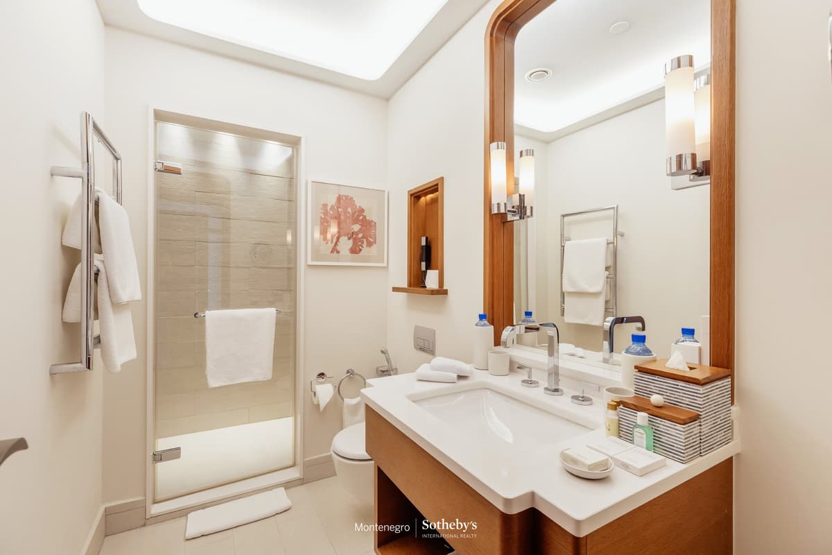 Подпись Regent Penthouse, Тиват, Порто Черногория — фото 12 из 22