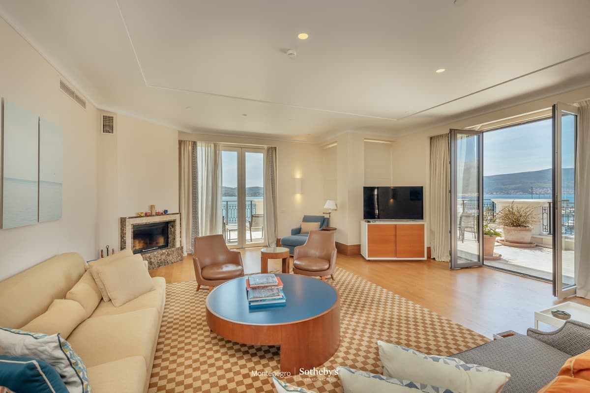 Подпись Regent Penthouse, Тиват, Порто Черногория — фото 3 из 22