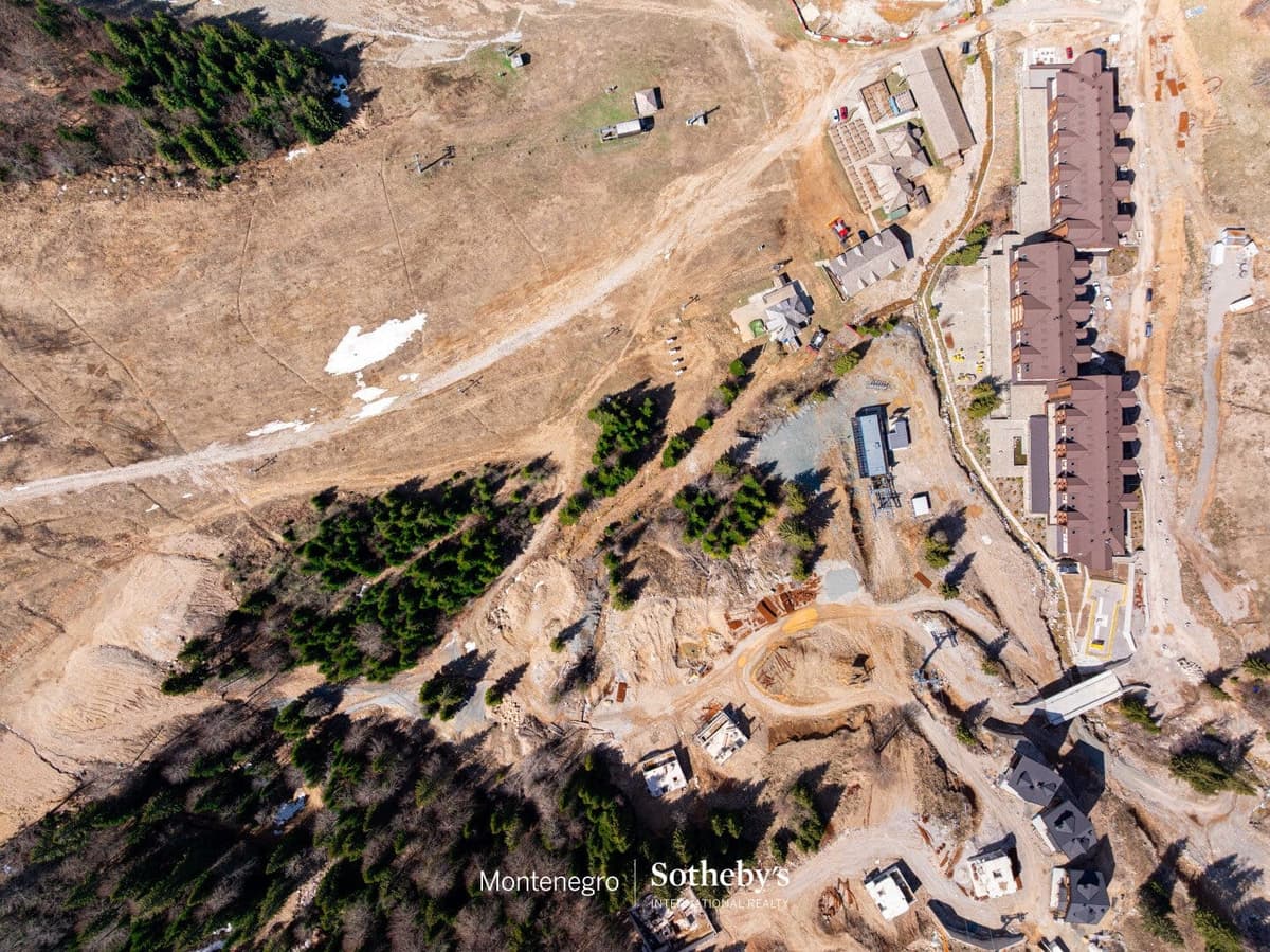 Ayrıcalıklı imarlı arsa, Kolasin, Kolasin, Ski Resort 1450 — 15 fotoğraftan 11.