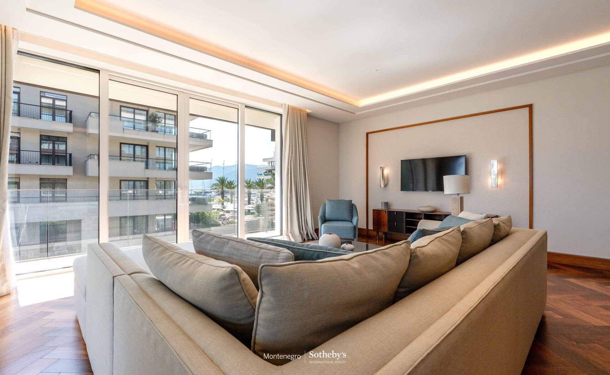 Luxury Two Bedroom Apartment Elena, Tivat, Porto Montenegro — photo 2 of 22