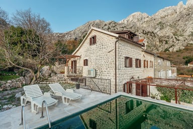 Authentisches Steinhaus Orahovac, Kotor, Orahovac
