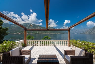 Villa am Meer in Dobrota, Kotor, Dobrota