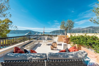 Teuta 3bdr Wohnung, Tivat, Porto Montenegro