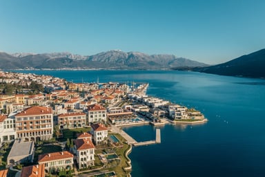 Villa am Wasser in Portonovi, Herceg Novi, Portonovi