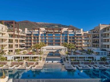 Penthouse Elena mit drei Schlafzimmern, Tivat, Porto Montenegro
