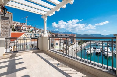 Penthouse am Wasser zu verkaufen | Lustica Bay, Tivat, Lustica Bay