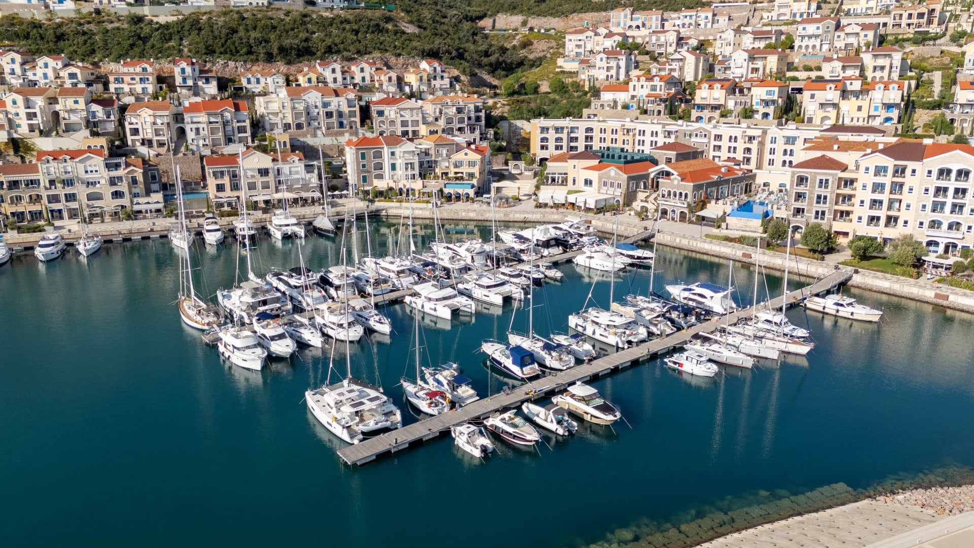 Lustica Bay Marina'da Mobilyalı Stüdyo Daire, Tivat, Lustica Bay