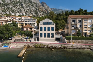 Zwei-Schlafzimmer-Wohnung am Wasser Dobrota, Kotor, Dobrota