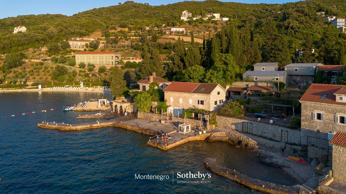 Büyüleyici Sahil Taş Evi, Herceg Novi, Rose