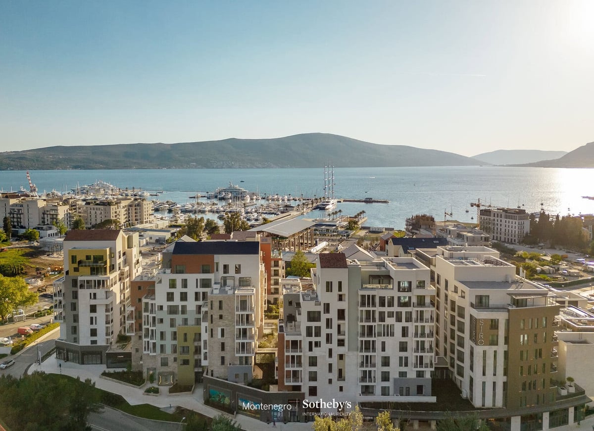 Апартаменты-студио Sirocco, Тиват, Порто Черногория