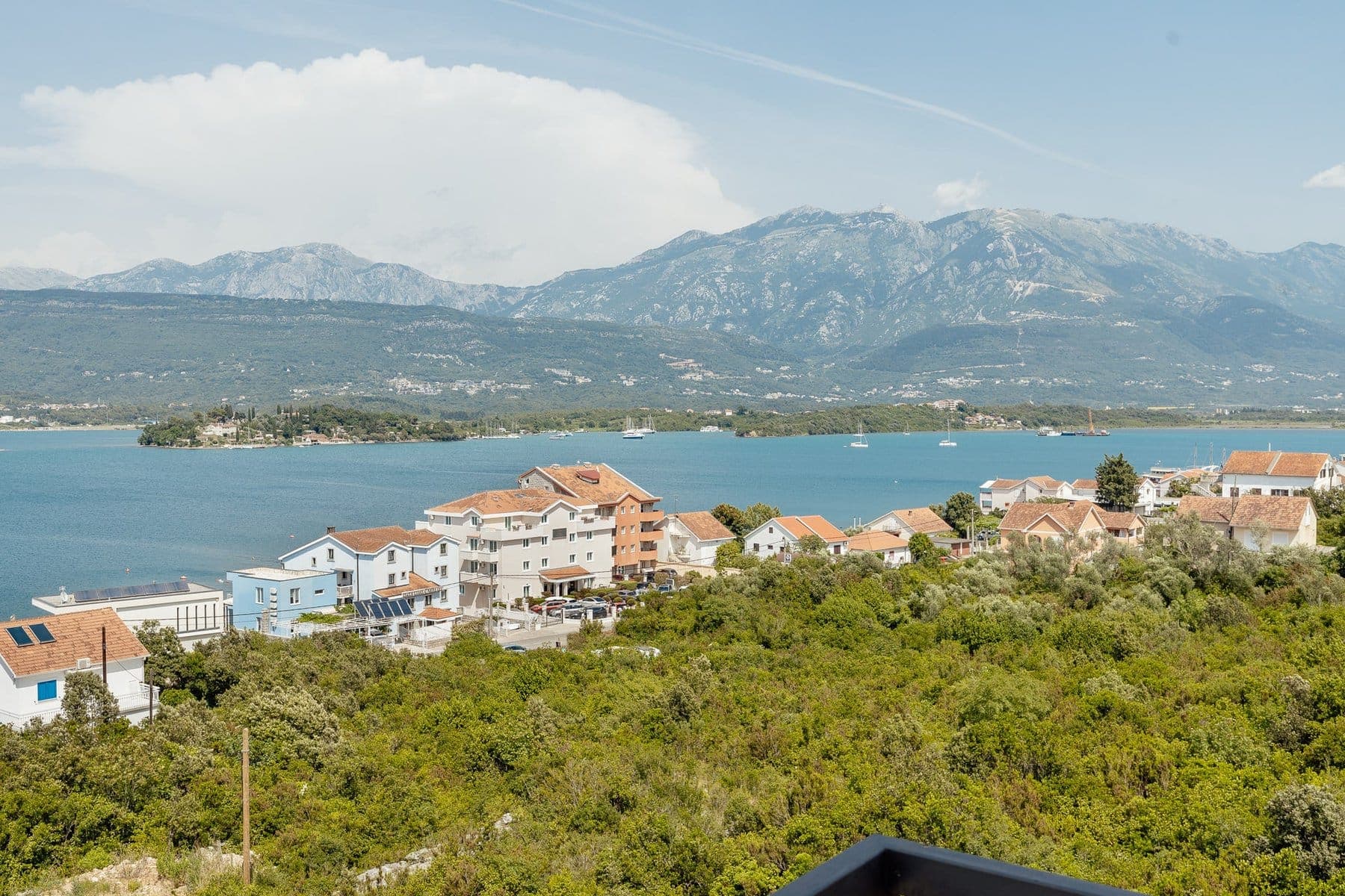 Stan sa 3 spavaće sobe u Đuraševićima, Tivat, Djurasevici — fotografija 16 od 17